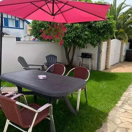 Les Hirondelles 2km De La Plage-jardin-wifi-parking-draps Et Serviettes Holiday home