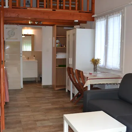 Les Hirondelles 2km De La Plage-jardin-wifi-parking-draps Et Serviettes